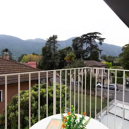 Apartment Mamma Ciccia Holiday - Lake Gem